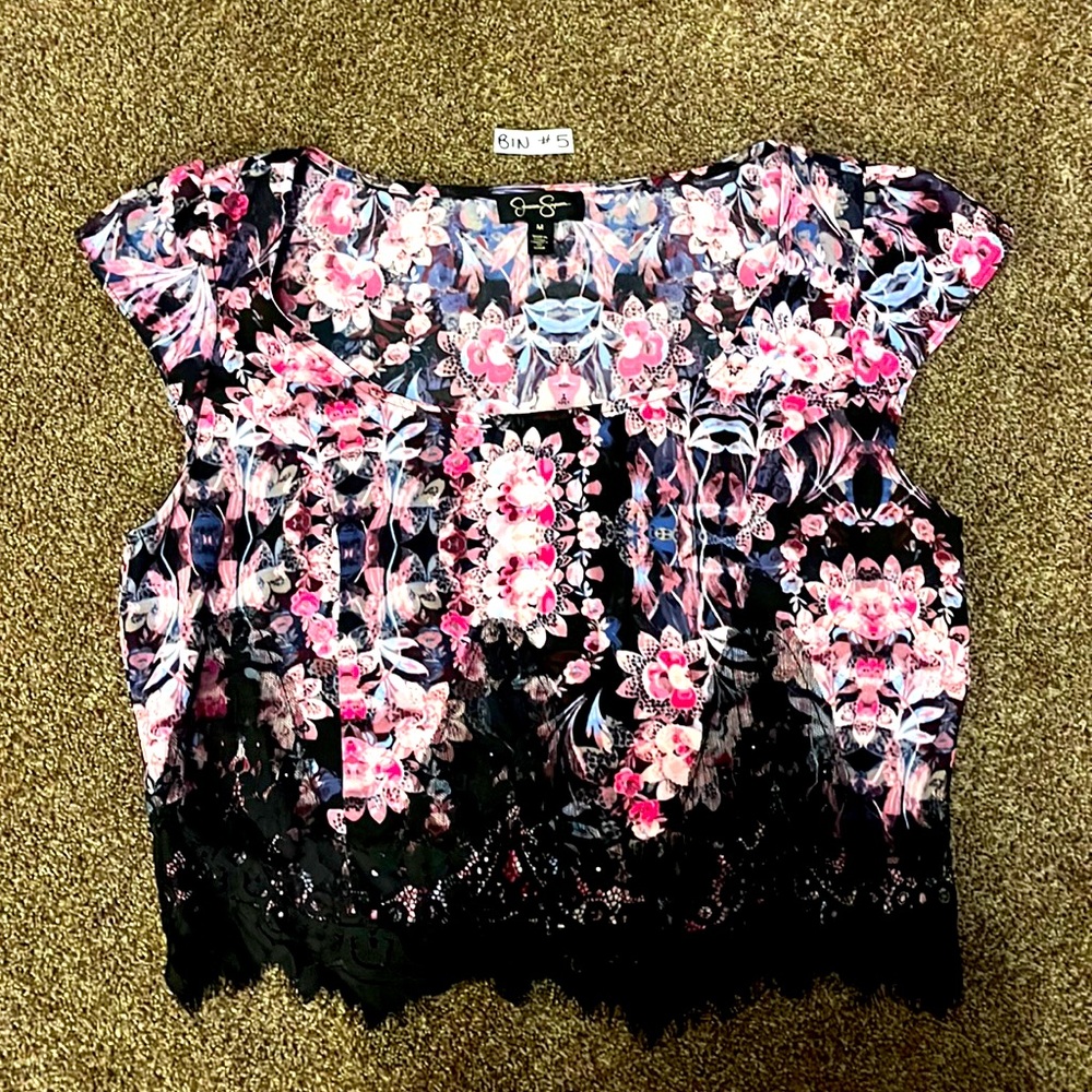 2/$30 Medium Jessica Simpson top